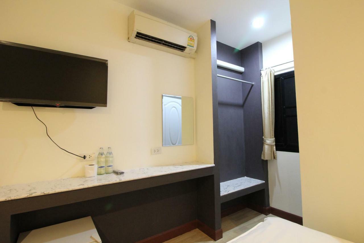 Chaiwat Guesthouse Bangkok Kültér fotó
