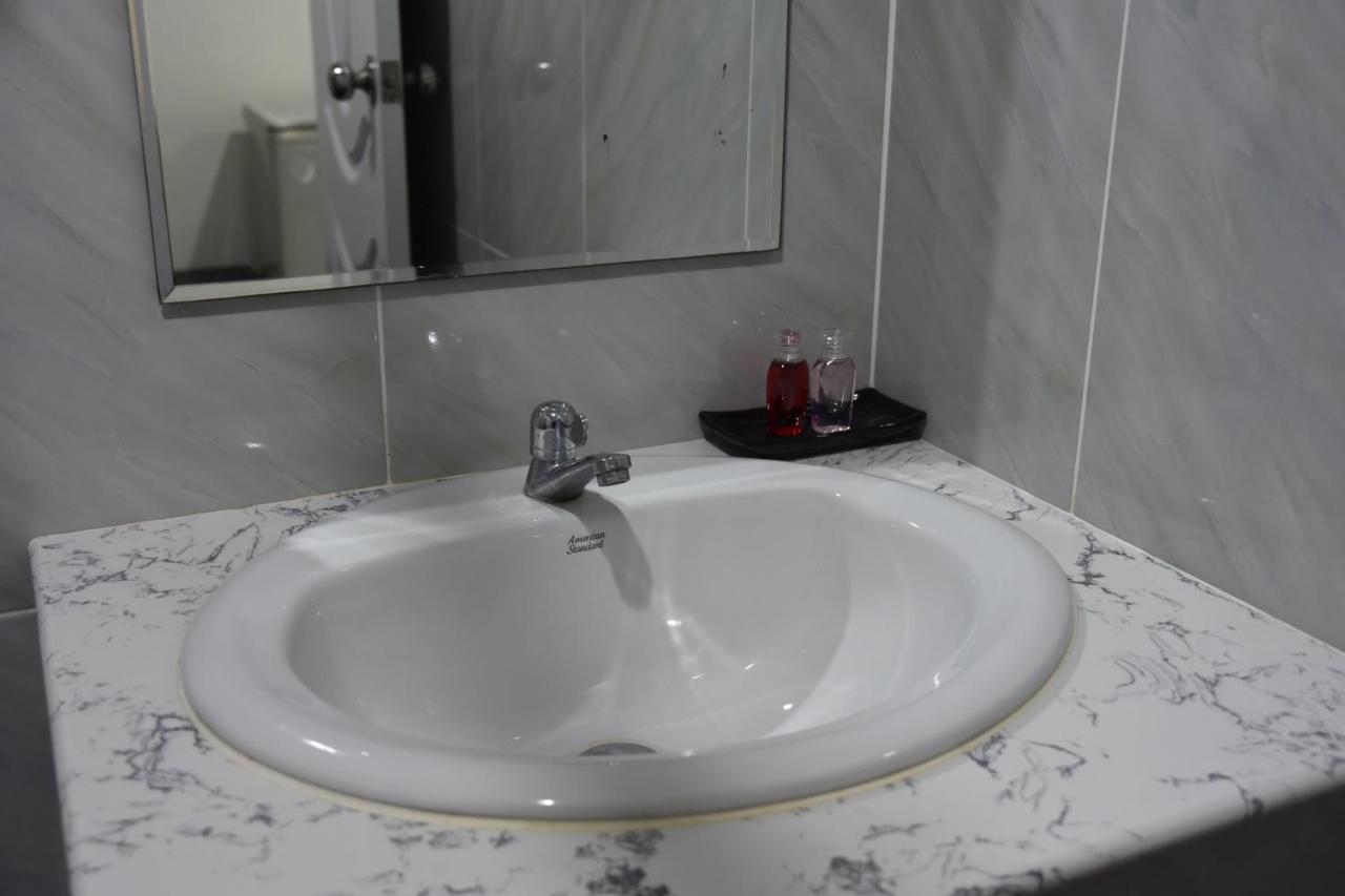 Chaiwat Guesthouse Bangkok Kültér fotó