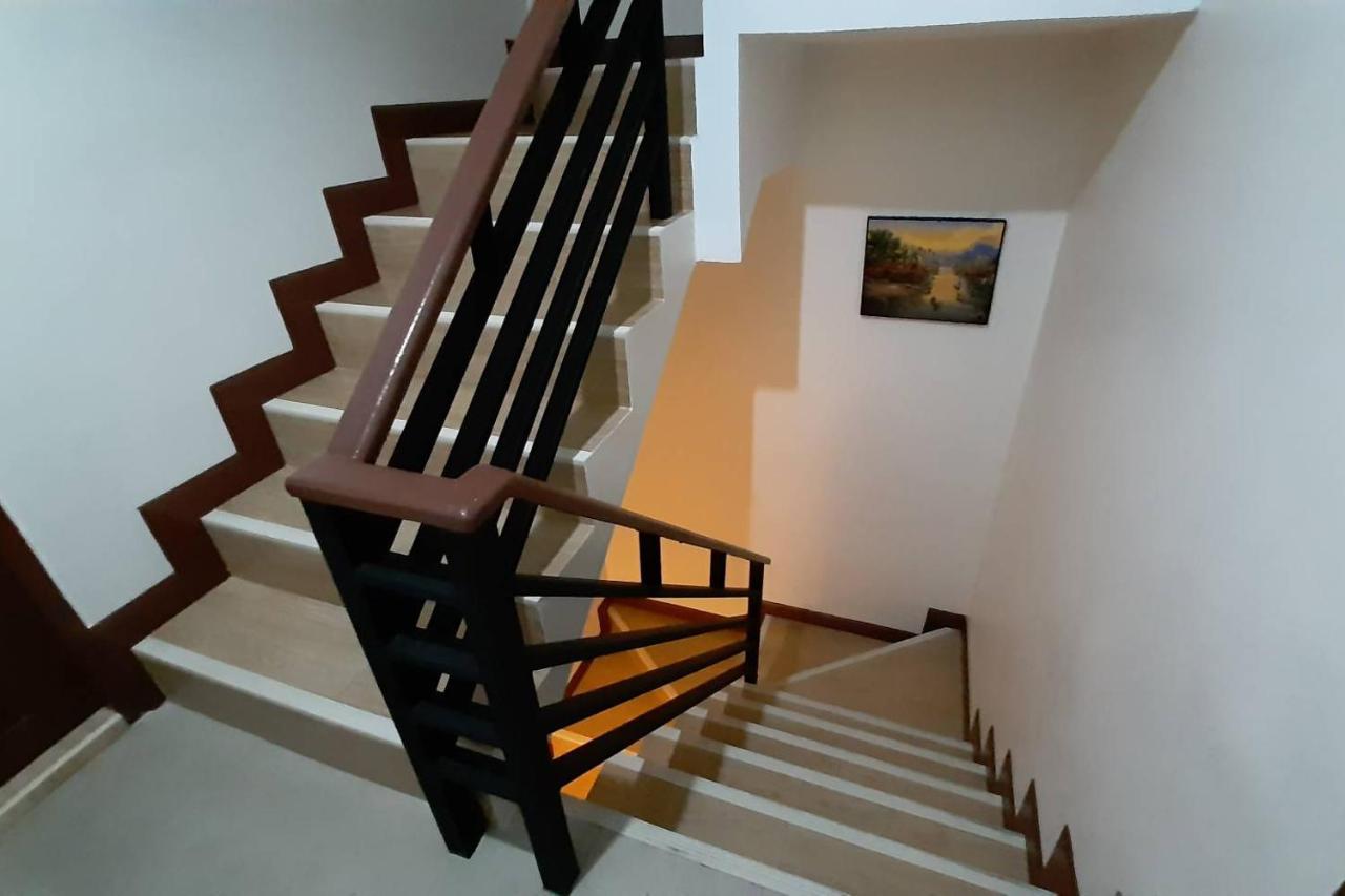 Chaiwat Guesthouse Bangkok Kültér fotó
