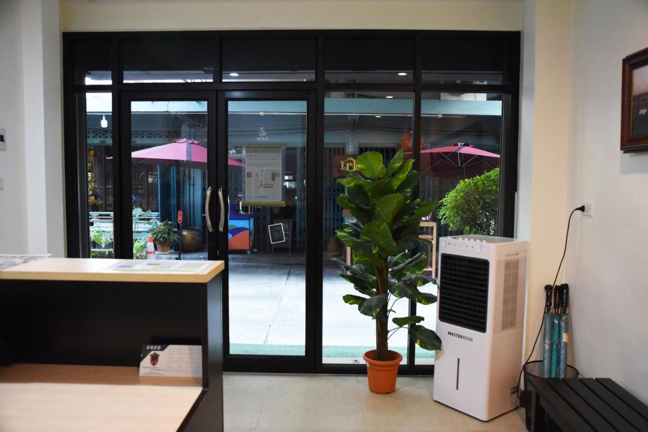 Chaiwat Guesthouse Bangkok Kültér fotó